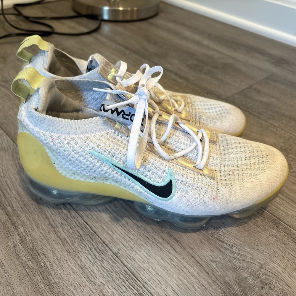 Used vapormax size 7
